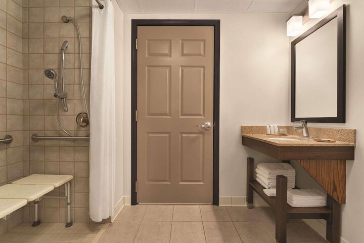 Room 29 of 51