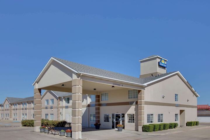 Days Inn by Wyndham Mesquite Rodeo TX
