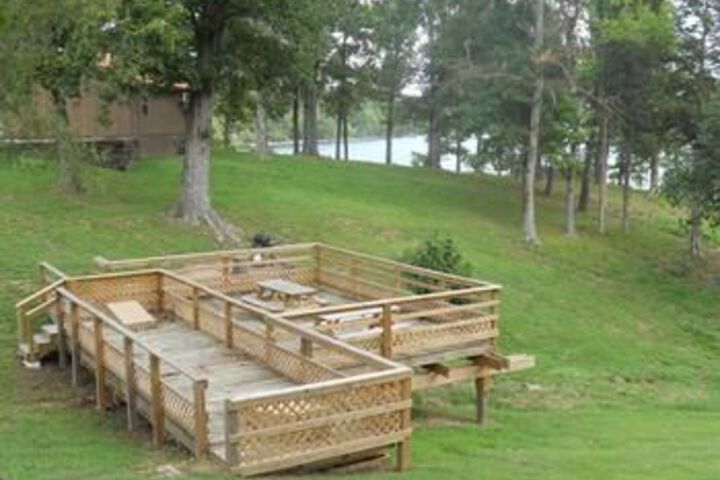 Buzzard Rock Resort & Marina
