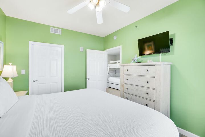 Room 444 of 954