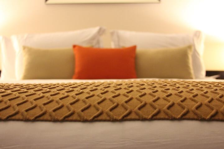 Room 16 of 37