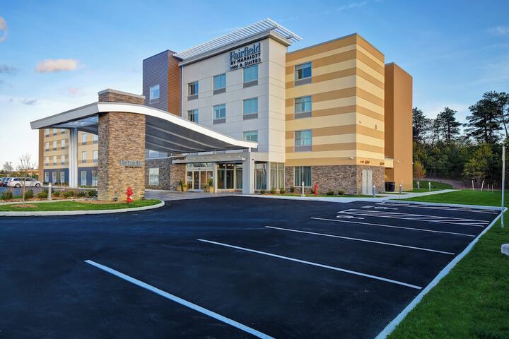 Hotel 2 of 41