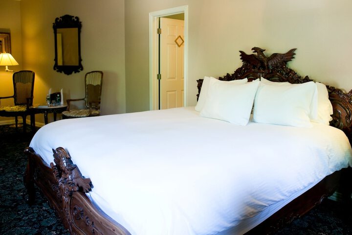 The Sanford House Inn & Spa