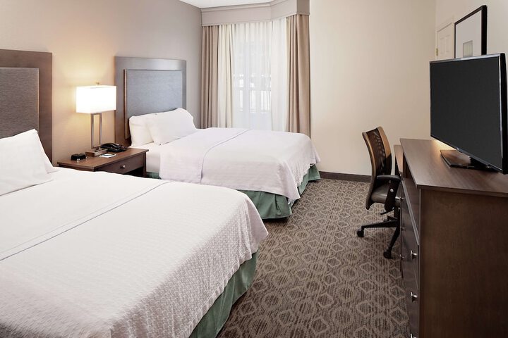 Room 8 of 25