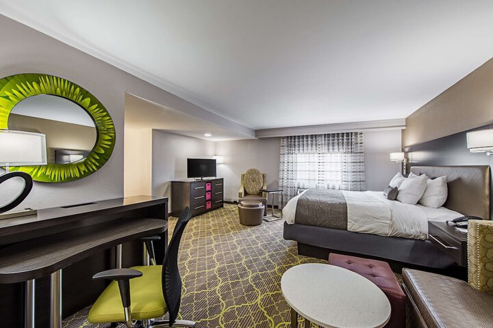 Room 20 of 36