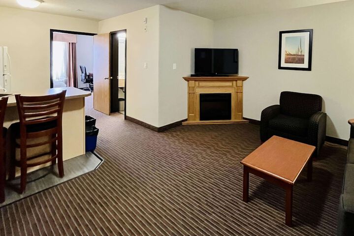 Room 53 of 69