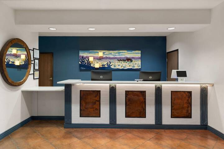 Tombstone Grand Hotel a Baymont by Wyndham