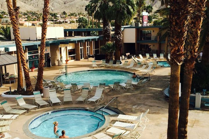 Desert Hot Springs Spa Hotel