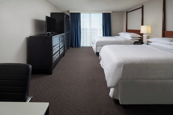 Room 11 of 39