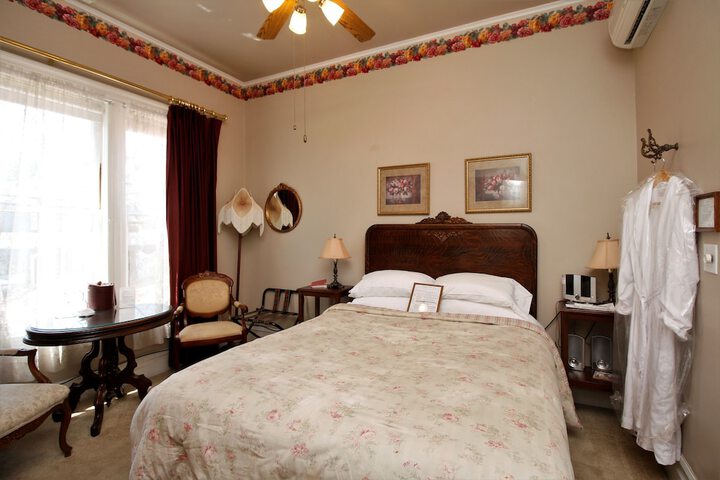 Bradford Place Inn & Gardens