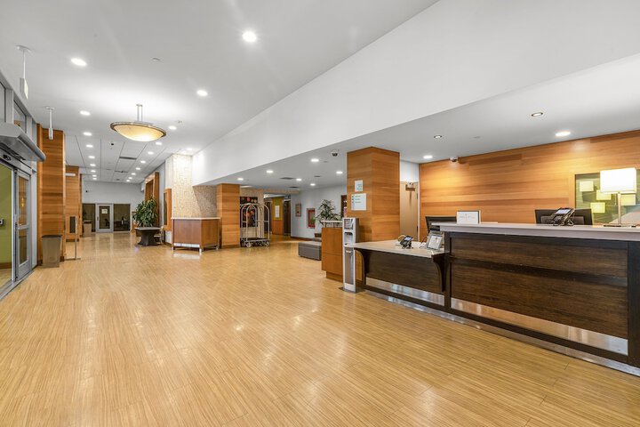 Hotel 5 of 58