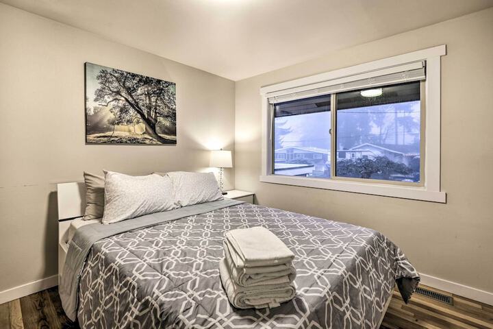 Spacious Kent Home 17 Mi to Dtwn Seattle!