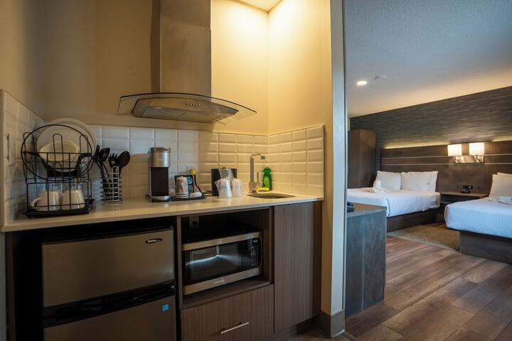 Glengarry Extended Stays