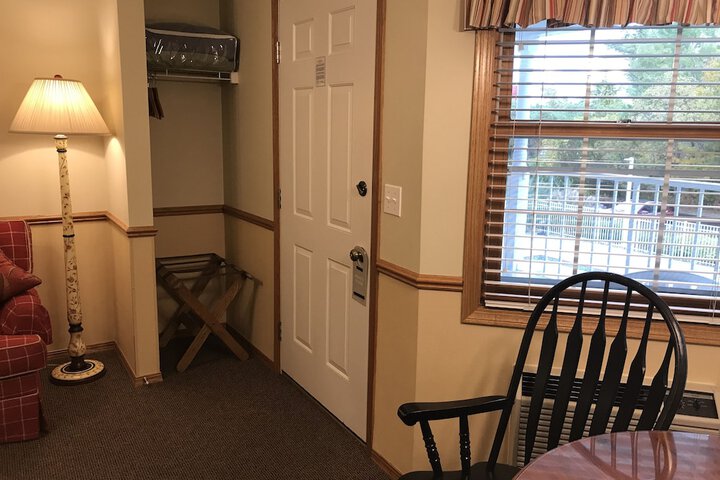 Room 70 of 157