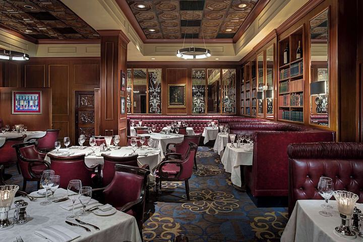 Dining 52 of 59