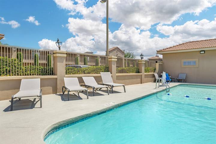 Best Western El Rancho Palacio