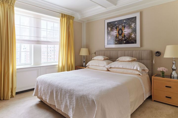 Room 32 of 64