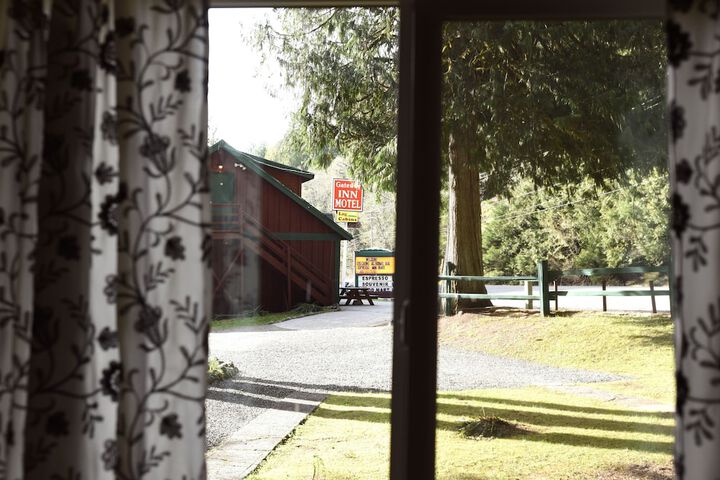 Gateway Inn