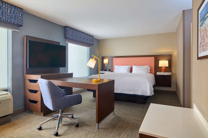 Room 11 of 41