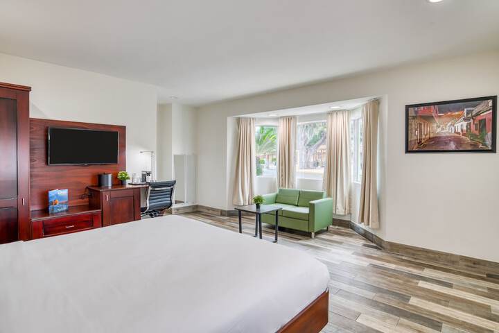 Room 22 of 68