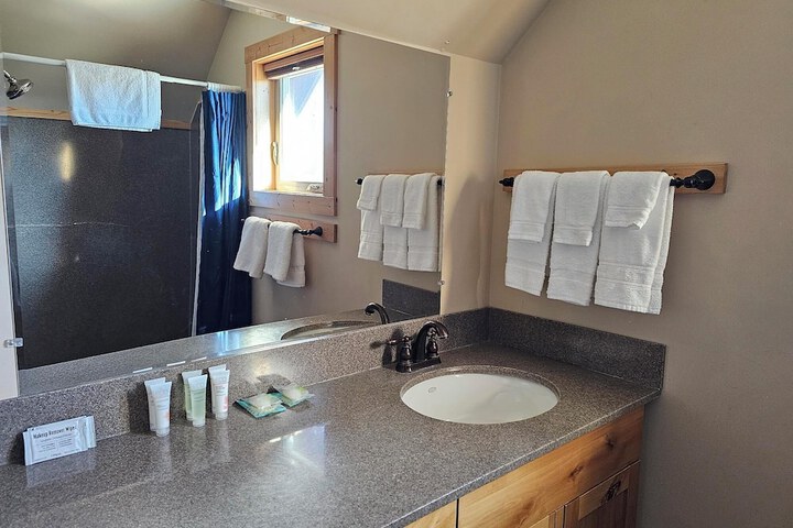 Methow River Lodge & Cabins