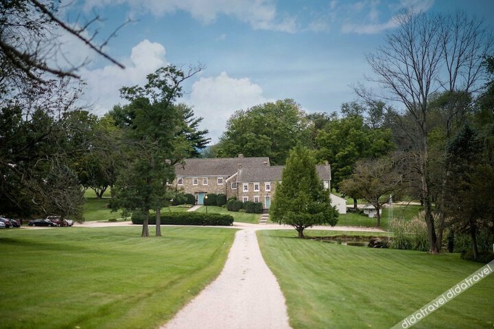 Inn at Stone Manor