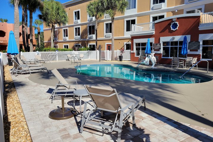 Pool 16 of 92