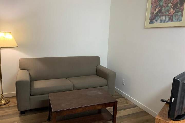 Room 75 of 99