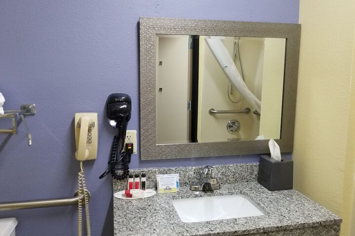 Days Inn by Wyndham Greenville South / Mauldin