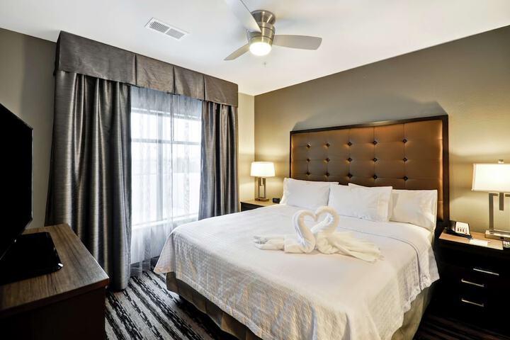 Room 22 of 56