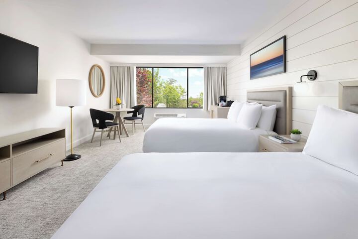 The Pell - Part of JdV by Hyatt