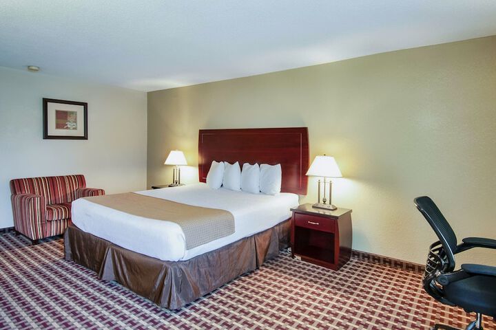 Room 16 of 26