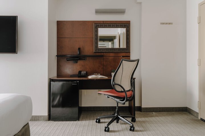 Room 41 of 61