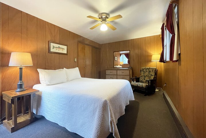 Mountain Springs Lake Resort