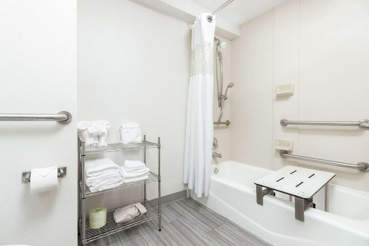 Hampton Inn Daytona Shores - Oceanfront
