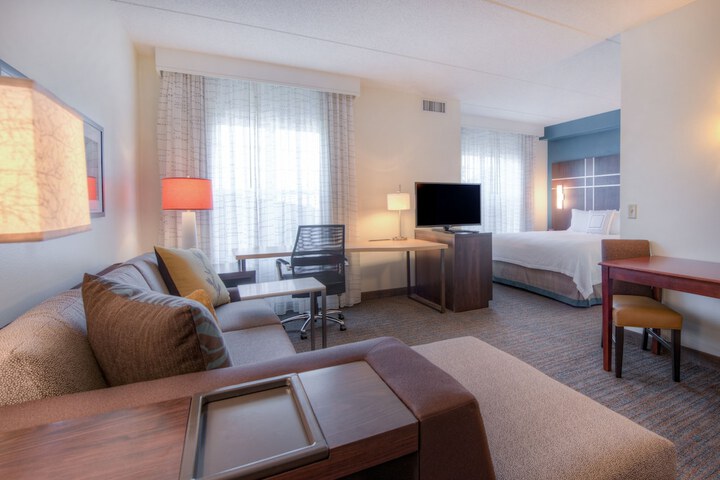 Room 36 of 62