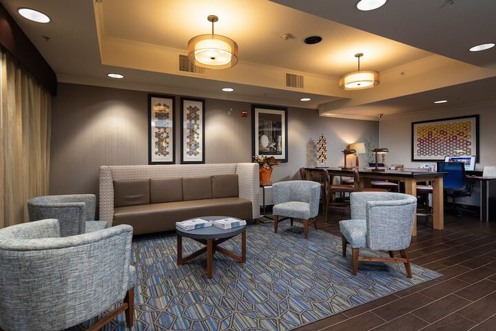 Hotel 4 of 50