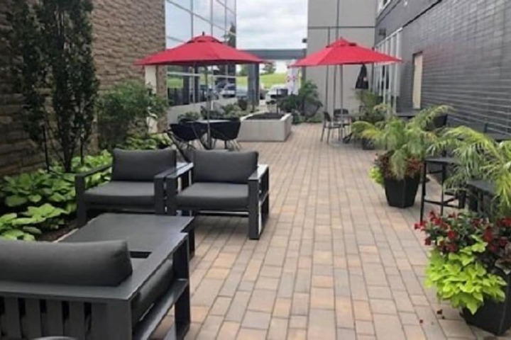 Terrace/Patio 40 of 43