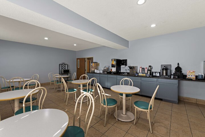 Red Lion Inn & Suites Gretna - Omaha SW