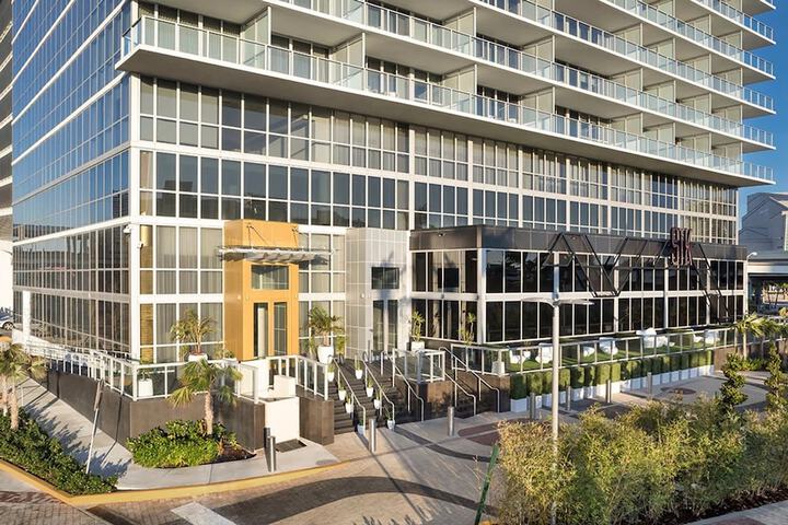 Hotel 5 of 112
