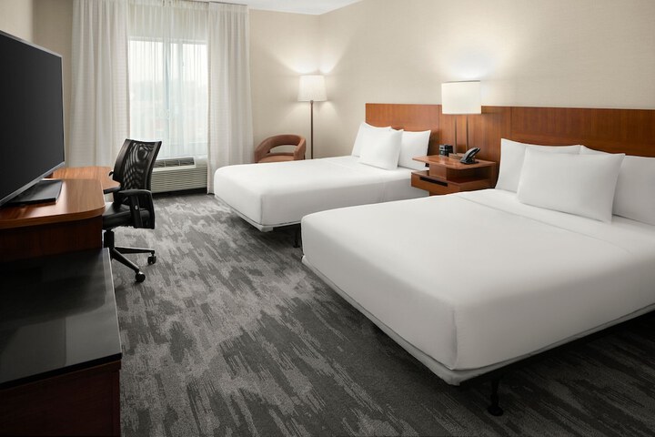 Room 30 of 42