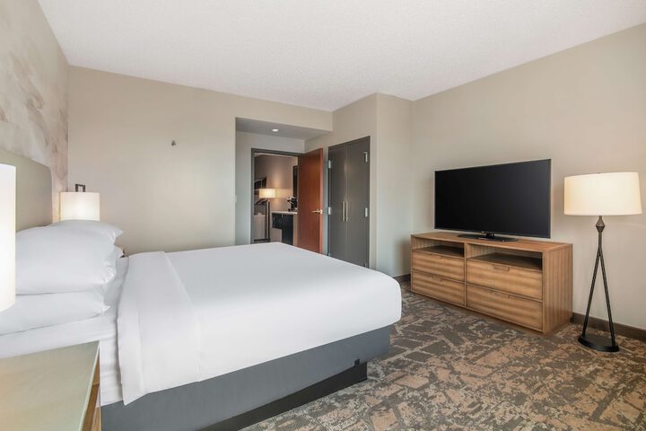 Embassy Suites by Hilton Albuquerque