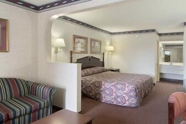 Room 20 of 25