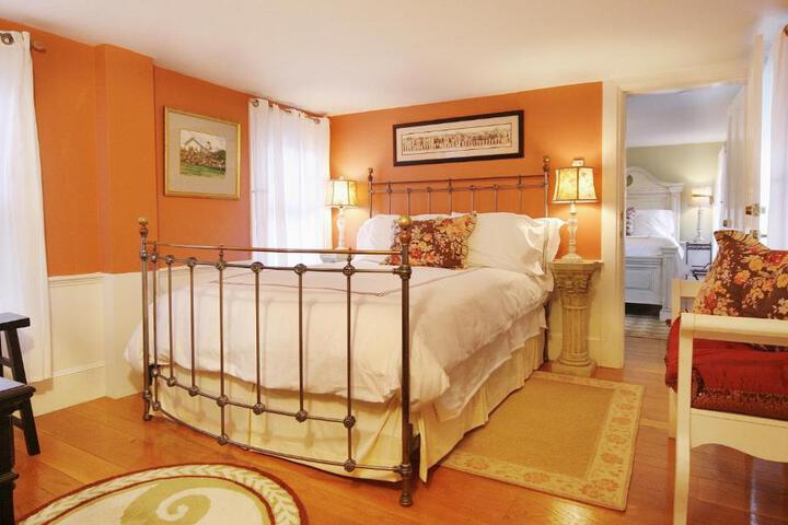 Beach & King Street Inn