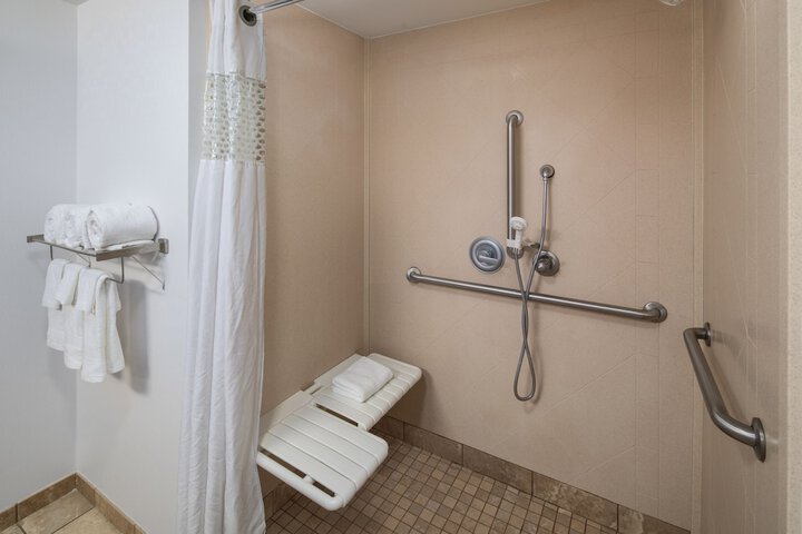 Room 20 of 35