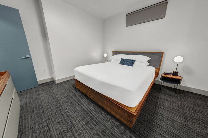 Kimpton Schofield Hotel by IHG