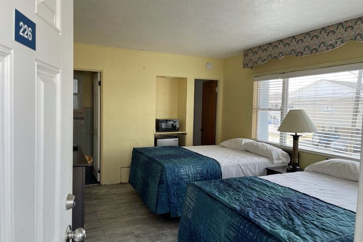 Room 34 of 70