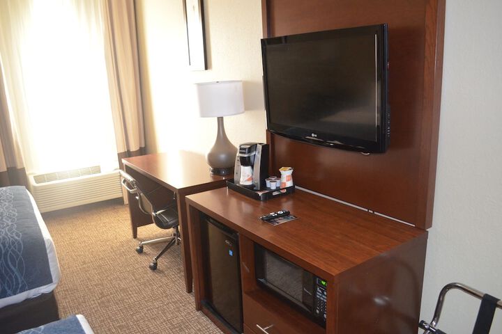Room 32 of 55