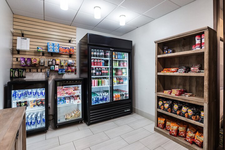 Holiday Inn Express Flint-Campus Area by IHG