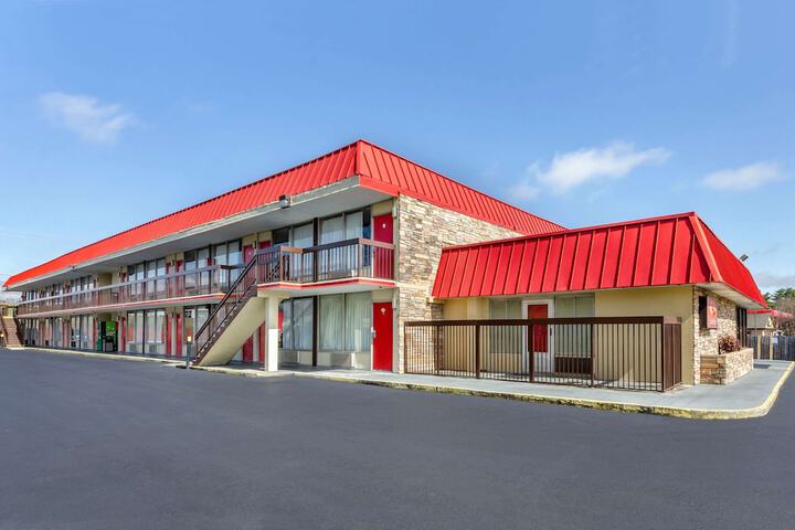 Hotel 2 of 24